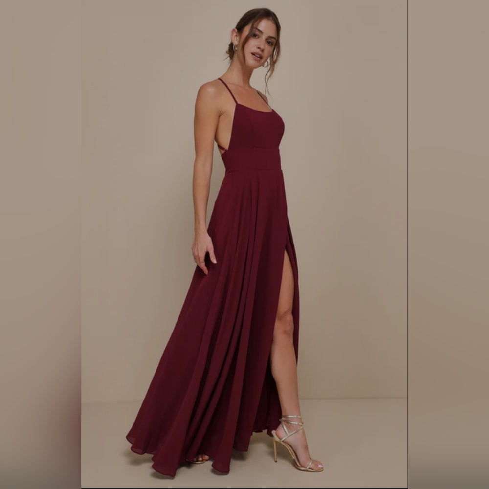 Lulus | Dreamy Romance Burgundy Backless Maxi Dress | Size  M